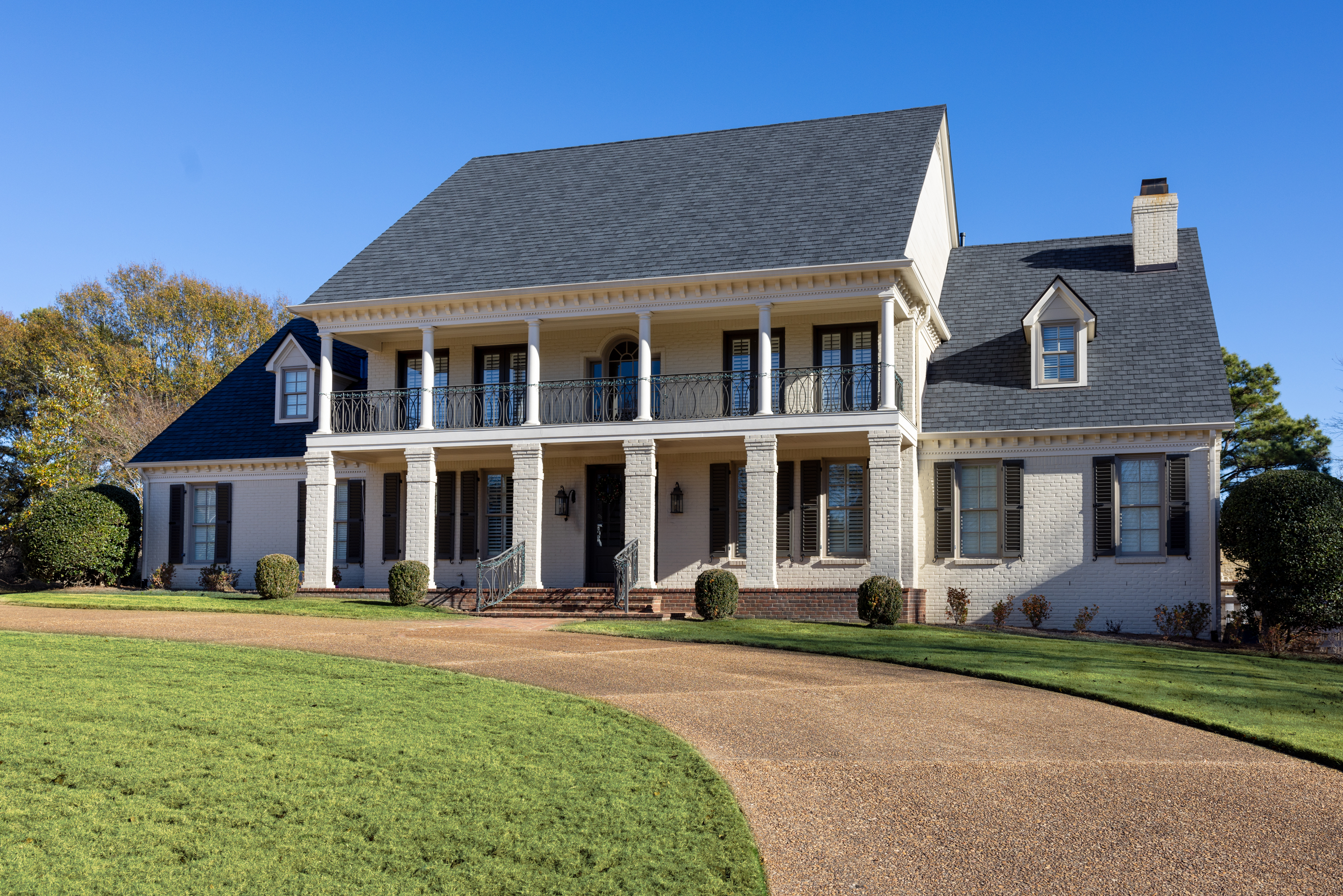 bluff city exterior remodeling memphis siding roofing painting